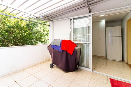 Casa para alugar com 250m², 3 quartos e 2 vagas Casa para alugar com 250m², 3 quartos e 2 vagasÁrea Gourmet