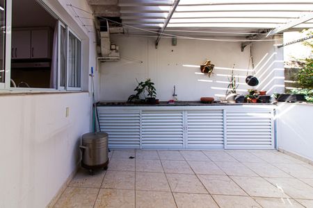 Casa para alugar com 250m², 3 quartos e 2 vagas Casa para alugar com 250m², 3 quartos e 2 vagasÁrea Gourmet