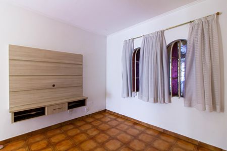 Casa para alugar com 250m², 3 quartos e 2 vagas Casa para alugar com 250m², 3 quartos e 2 vagasSala de TV