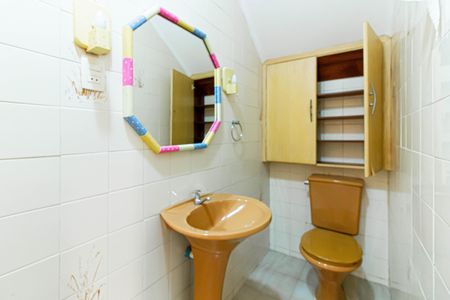Casa para alugar com 250m², 3 quartos e 2 vagas Casa para alugar com 250m², 3 quartos e 2 vagasBanheiro da Suíte 1