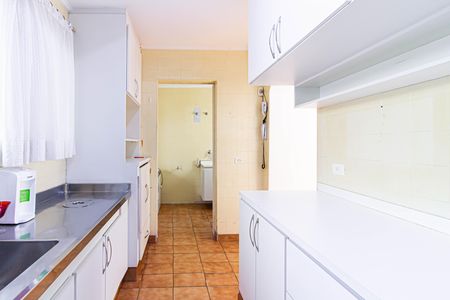 Casa para alugar com 250m², 3 quartos e 2 vagas Casa para alugar com 250m², 3 quartos e 2 vagasCozinha