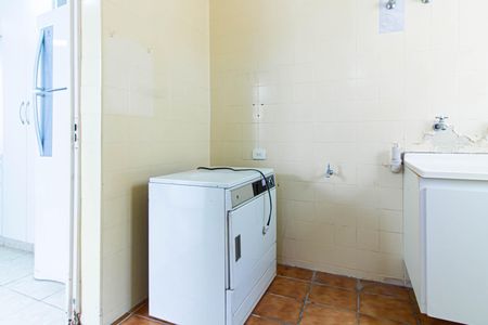 Casa para alugar com 250m², 3 quartos e 2 vagas Casa para alugar com 250m², 3 quartos e 2 vagasÁrea de Serviço