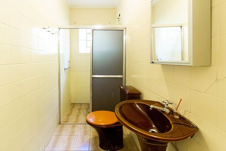 Casa para alugar com 250m², 3 quartos e 2 vagas Casa para alugar com 250m², 3 quartos e 2 vagasBanheiro da Suíte 3