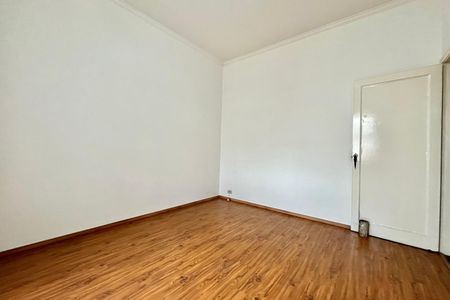 Casa para alugar com 300m², 3 quartos e 2 vagas Casa para alugar com 300m², 3 quartos e 2 vagasQuarto 3