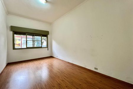 Quarto 1 de casa para alugar com 3 quartos, 300m² em Mirandópolis, São Paulo