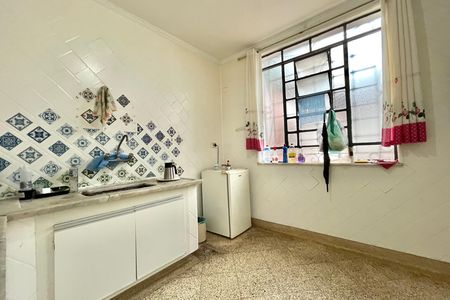 Casa para alugar com 300m², 3 quartos e 2 vagas Casa para alugar com 300m², 3 quartos e 2 vagasCozinha