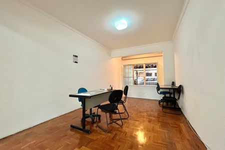 Casa para alugar com 300m², 3 quartos e 2 vagas Casa para alugar com 300m², 3 quartos e 2 vagasSala