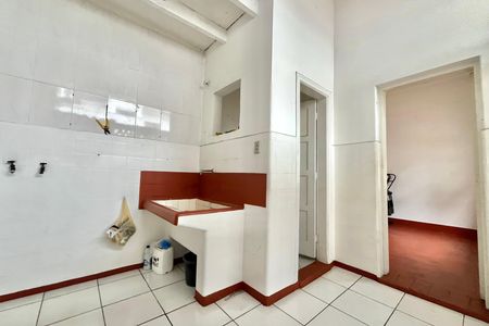 Casa para alugar com 300m², 3 quartos e 2 vagas Casa para alugar com 300m², 3 quartos e 2 vagasÁrea de Serviço