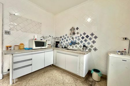 Casa para alugar com 300m², 3 quartos e 2 vagas Casa para alugar com 300m², 3 quartos e 2 vagasCozinha