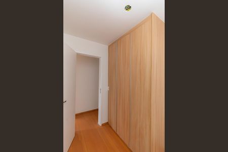 Apartamento à venda com 64m², 3 quartos e 1 vagaQuarto 1
