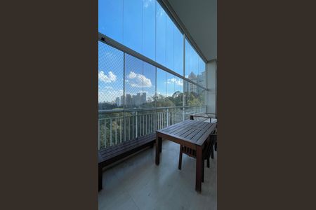 Apartamento à venda com 250m², 3 quartos e 4 vagas