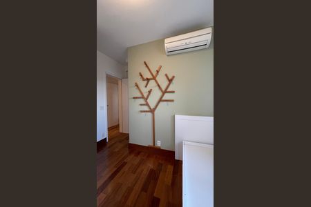 Apartamento à venda com 250m², 3 quartos e 4 vagas