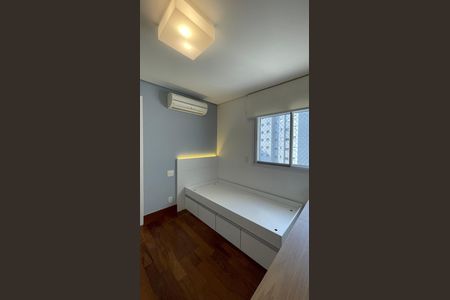 Apartamento à venda com 250m², 3 quartos e 4 vagas