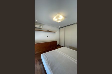 Apartamento à venda com 250m², 3 quartos e 4 vagas