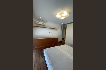 Apartamento à venda com 250m², 3 quartos e 4 vagas