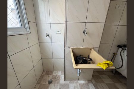 Área de Serviço de apartamento para alugar com 2 quartos, 42m² em Novo Osasco, Osasco