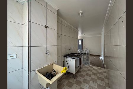 Apartamento à venda com 42m², 2 quartos e 1 vaga Apartamento à venda com 42m², 2 quartos e 1 vagaCozinha e Área de Serviço