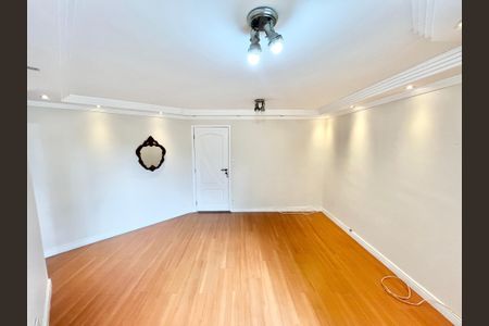Sala de apartamento para alugar com 2 quartos, 60m² em Conjunto Residencial Novo Pacaembu, São Paulo