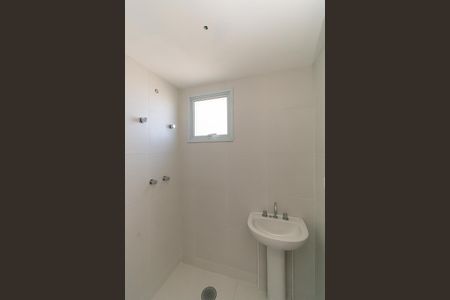 Apartamento à venda com 63m², 3 quartos e 1 vaga Apartamento à venda com 63m², 3 quartos e 1 vagaBanheiro da Suíte