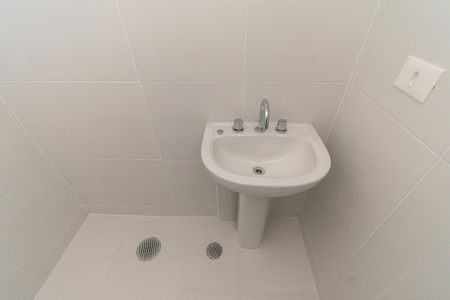 Apartamento à venda com 63m², 3 quartos e 1 vaga Apartamento à venda com 63m², 3 quartos e 1 vagaBanheiro 2