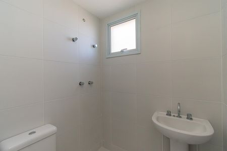 Apartamento à venda com 63m², 3 quartos e 1 vaga Apartamento à venda com 63m², 3 quartos e 1 vagaBanheiro da Suíte