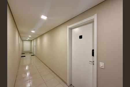 Apartamento para alugar com 30m², 1 quarto e sem vaga Apartamento para alugar com 30m², 1 quarto e sem vagaHall Apartamento