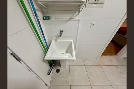 Apartamento para alugar com 30m², 1 quarto e sem vaga Apartamento para alugar com 30m², 1 quarto e sem vagaÁrea de Serviço