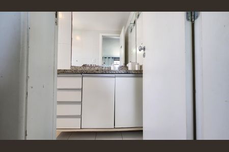 Apartamento para alugar com 57m², 1 quarto e 1 vagaBanheiro 