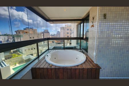 Apartamento para alugar com 57m², 1 quarto e 1 vagaVaranda 