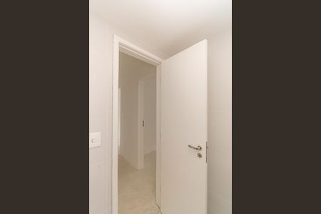 Apartamento à venda com 63m², 3 quartos e 1 vaga Apartamento à venda com 63m², 3 quartos e 1 vagaBanheiro 2