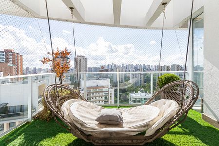Varanda de apartamento à venda com 3 quartos, 335m² em Vila Andrade, São Paulo