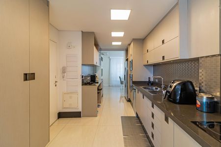 Apartamento à venda com 335m², 3 quartos e 6 vagasCozinha