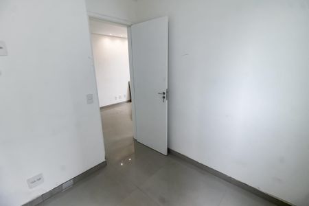 Quarto 1 de apartamento para alugar com 2 quartos, 37m² em Paraíso do Morumbi, São Paulo