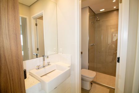 Apartamento para alugar com 100m², 1 quarto e 1 vaga Apartamento para alugar com 100m², 1 quarto e 1 vagaBanheiro da Suíte