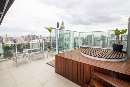 Apartamento para alugar com 100m², 1 quarto e 1 vaga Apartamento para alugar com 100m², 1 quarto e 1 vagaVaranda / Piscina