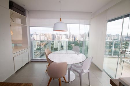 Apartamento para alugar com 100m², 1 quarto e 1 vaga Apartamento para alugar com 100m², 1 quarto e 1 vagaCozinha