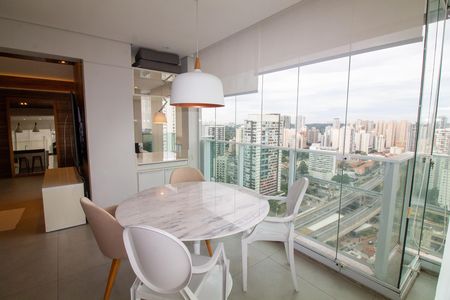 Apartamento para alugar com 100m², 1 quarto e 1 vaga Apartamento para alugar com 100m², 1 quarto e 1 vagaCozinha