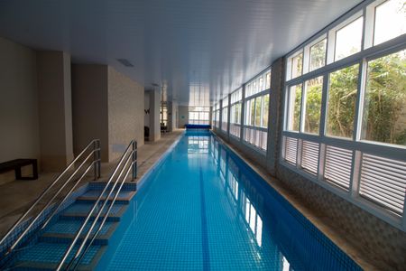 Apartamento para alugar com 100m², 1 quarto e 1 vaga Apartamento para alugar com 100m², 1 quarto e 1 vagaÁrea comum - Piscina Coberta