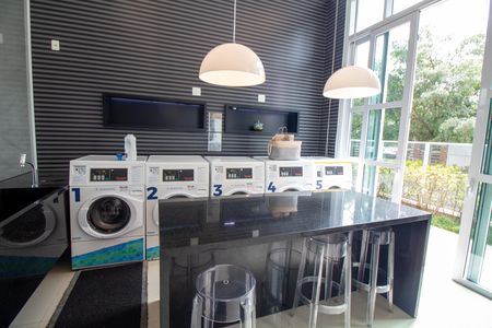 Apartamento para alugar com 100m², 1 quarto e 1 vaga Apartamento para alugar com 100m², 1 quarto e 1 vagaÁrea comum - Lavanderia
