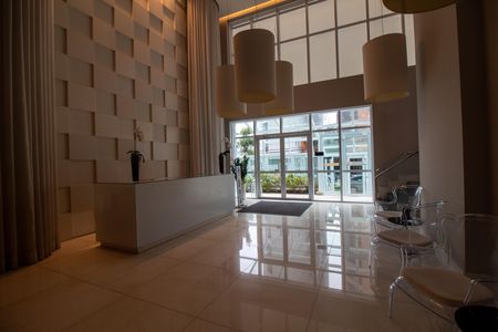 Apartamento para alugar com 100m², 1 quarto e 1 vaga Apartamento para alugar com 100m², 1 quarto e 1 vagaHall Social