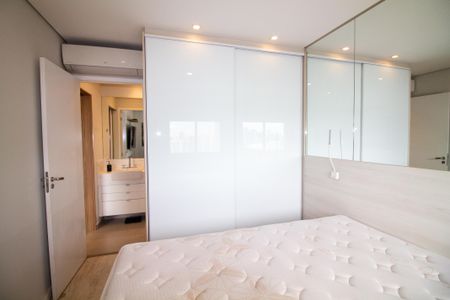 Suíte  de apartamento para alugar com 1 quarto, 100m² em Cidade Monções, São Paulo