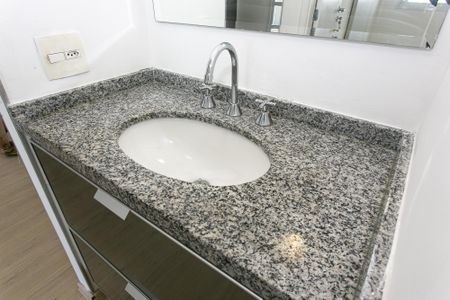 Apartamento à venda com 49m², 1 quarto e 1 vaga Apartamento à venda com 49m², 1 quarto e 1 vagaBanheiro