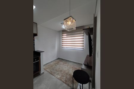 Sala  de apartamento para alugar com 2 quartos, 32m² em Parque Fongaro, São Paulo