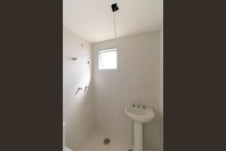 Apartamento à venda com 64m², 3 quartos e 1 vaga Apartamento à venda com 64m², 3 quartos e 1 vagaBanheiro da Suíte