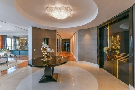 Apartamento à venda com 607m², 4 quartos e 7 vagas