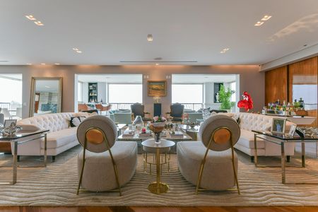 Apartamento à venda com 607m², 4 quartos e 7 vagas