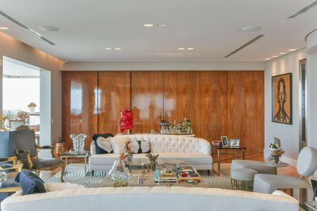 Apartamento à venda com 607m², 4 quartos e 7 vagas