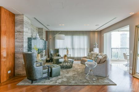 Apartamento à venda com 607m², 4 quartos e 7 vagas