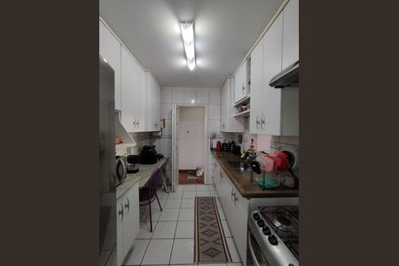 Apartamento à venda com 88m², 3 quartos e 2 vagas Apartamento à venda com 88m², 3 quartos e 2 vagasCozinha - Torneira