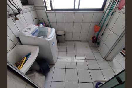 Apartamento à venda com 88m², 3 quartos e 2 vagas Apartamento à venda com 88m², 3 quartos e 2 vagasÁrea de Serviço